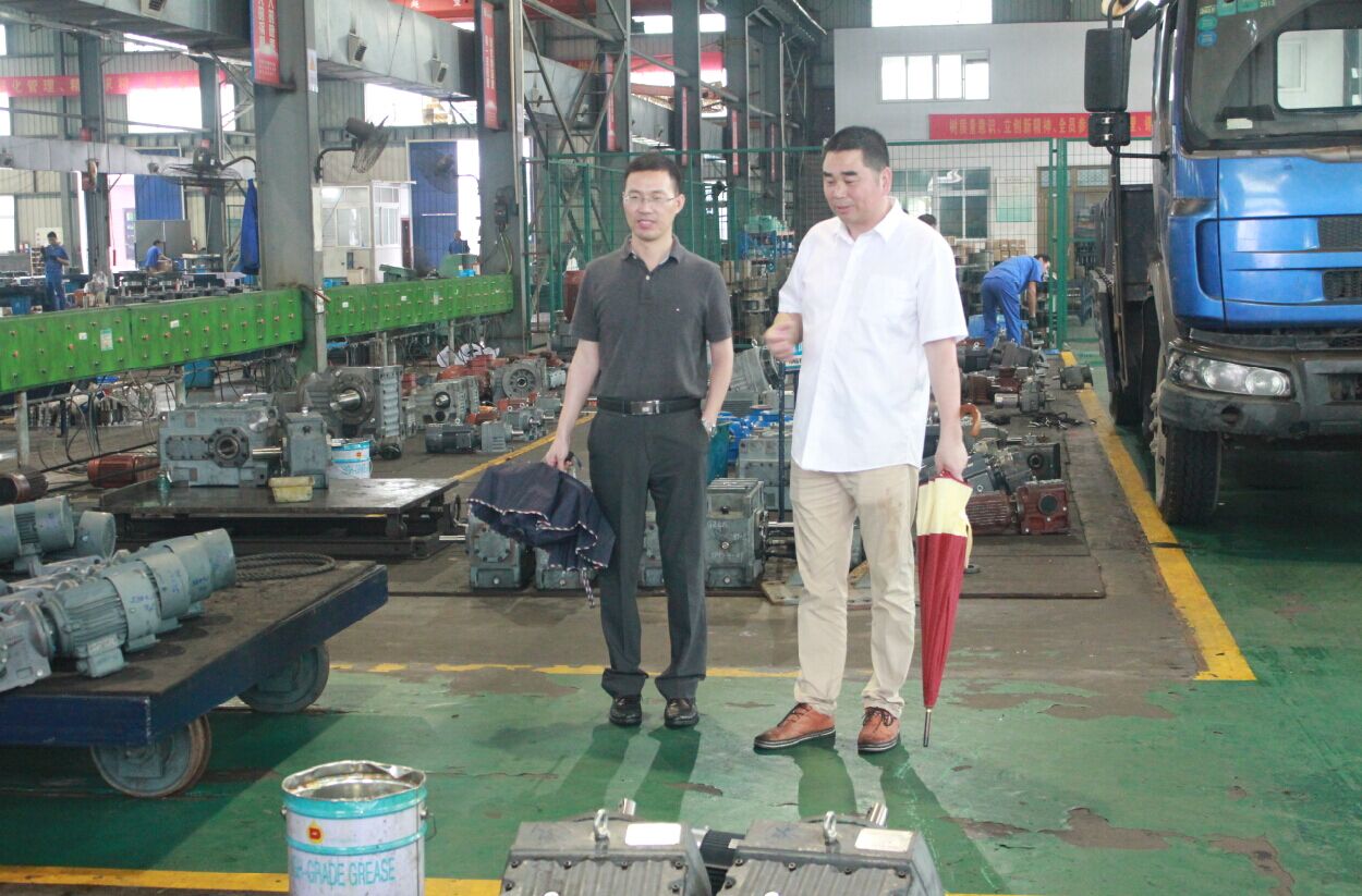 温州市委政研室调研组一行莅临bevictor伟德官网调研