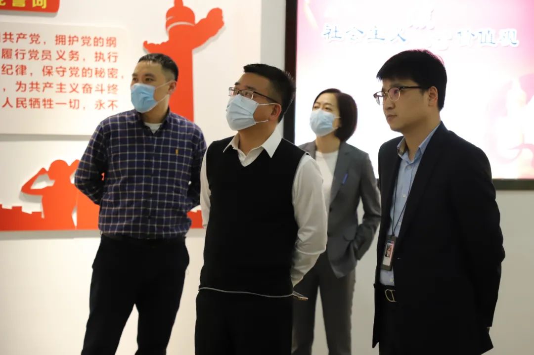 瑞安市人大常委会周晓华副主任一行莅临bevictor伟德官网调研